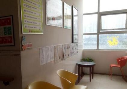 重庆渝中李子坝附近养老院有哪些？