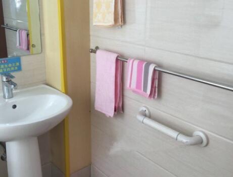 昆明官渡区官房老年公寓_昆明老年痴呆照护养老院,昆明老年痴呆的养老院