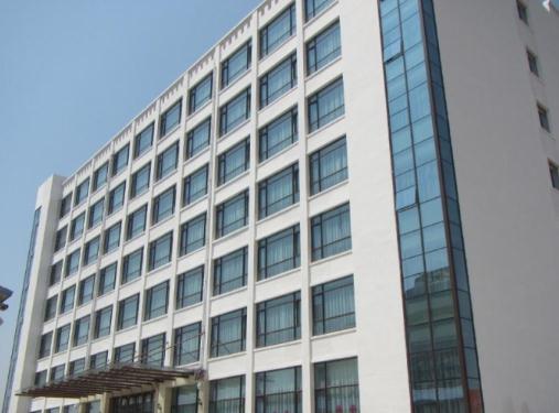 威海小汤温泉度假村_威海全护理养老院一览表,山东威海养老院有几所