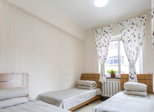 鞍山乐呵呵老年公寓_鞍山正规养老院有几家,鞍山养老院电话号码