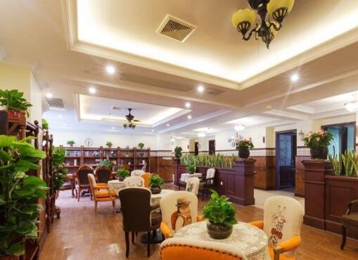 南京鼓楼区银城红日养老公寓_南京养老院有几家