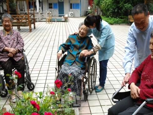 无锡靖海护理院_无锡低端养老社区多少钱一个月