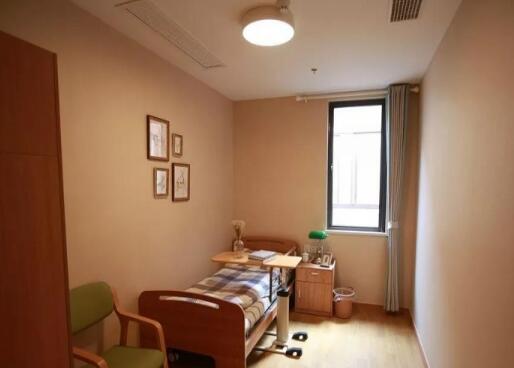 南京朗诗常青藤·五马渡站环境图片