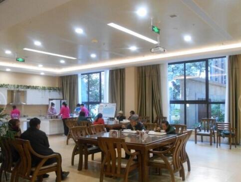 金域阳光养护院_攀枝花中高档养老院怎么样