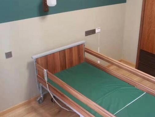 鞍山高端养老院有哪些，价格多少钱？