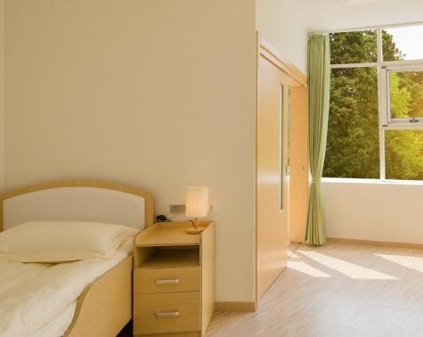 杭州收不能自理老人的养老院有哪些？