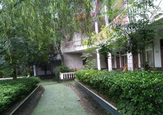 郫县平乐老年康乐苑怎么样、价格多少钱？