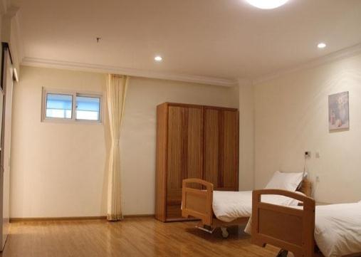 济南曜阳国际老年公寓怎么样、价格多少钱一个月？