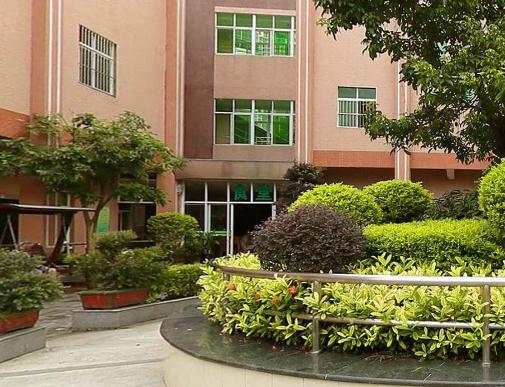 珠海乐百年护老中心_珠海老年公寓价位多少钱,珠海公立老人院