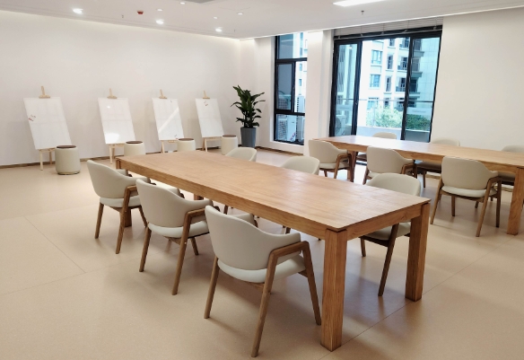 三明城发光大百龄帮百龄之家环境图片