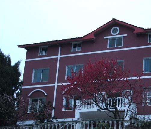 重庆金刀峡梅庄老年公寓_重庆正规养老院费用,重庆养老院收费价格