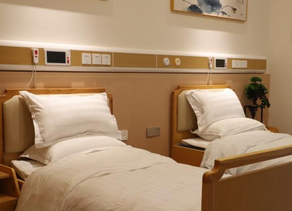 东华阳光城_东莞高端老年公寓推荐,东莞高端老年公寓推荐一下