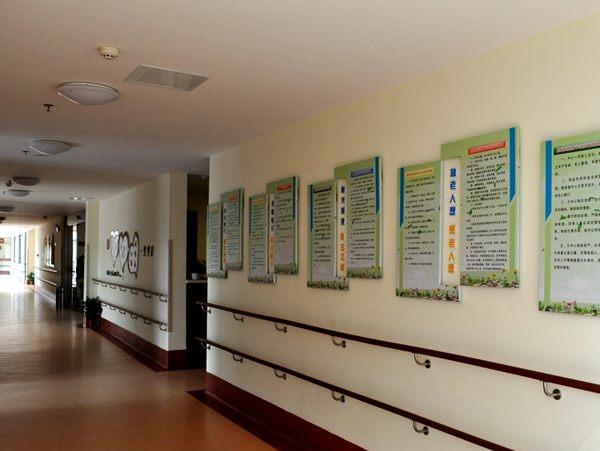 太湖养老服务中心_无锡民办老年公寓费用,无锡关于民办养老院的要求