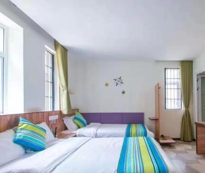 北海月半湾假日酒店_北海中高档养老社区收费标准,北海郊区养老基地