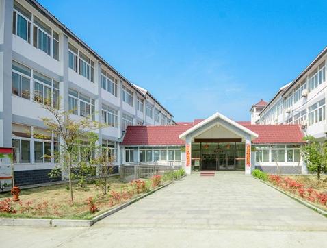 岳西县鸿福养老服务中心_安庆豪华养老院费用价格,安庆豪华养老院费用价格表