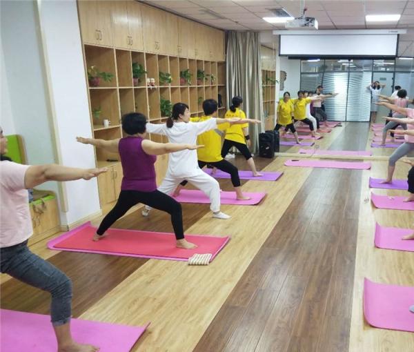 普爱振头街道综合养老服务中心环境图片