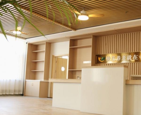 寸草春晖东风院环境图片