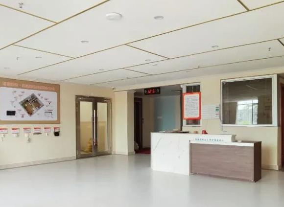 海珠湿地老人养护服务中心_广州失能老年公寓价格一览表