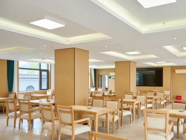 丽江甘美安养中心环境图片