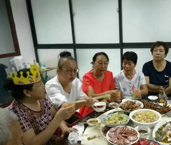 三亚湾望海公寓环境图片