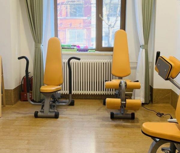 寸草春晖东风院环境图片