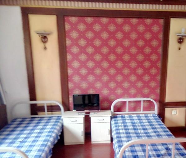 温暖老年公寓环境图片