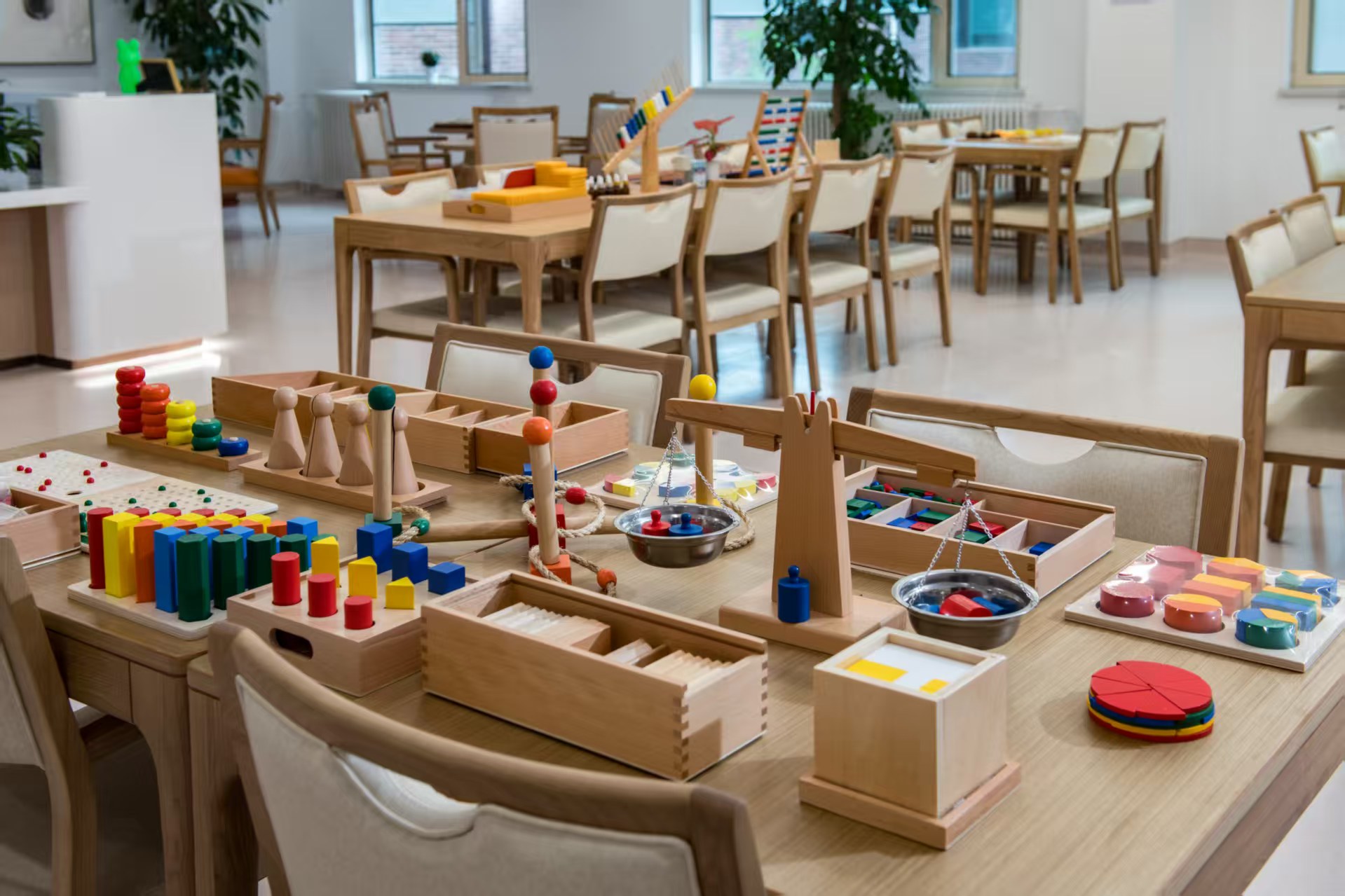 北京市通州区潞城镇鹏瑞利婧信康护家园环境图片